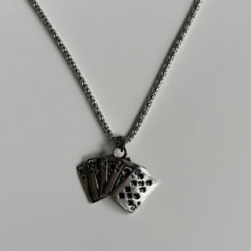Y2K 2000s vintage style card stack grunge goth silver necklace - Picture 3 of 7
